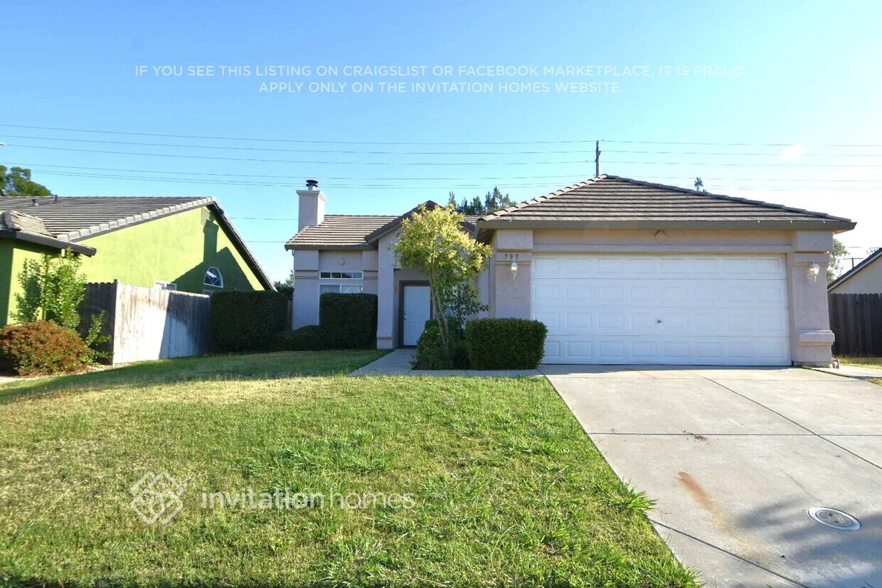 Primary Photo - 795 Foxtrotter Way