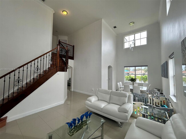 Foto del edificio - 2733 SW 129th Terrace