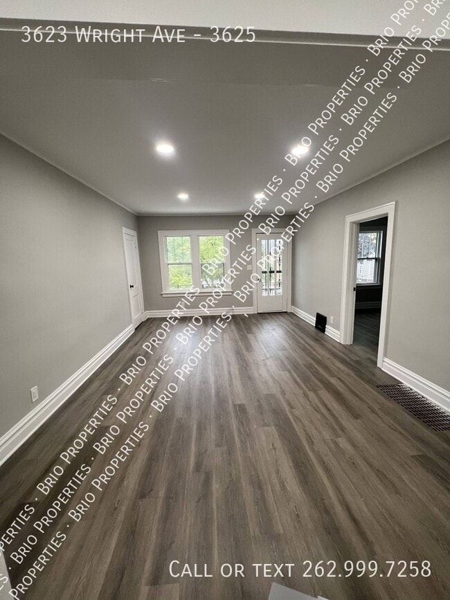 Building Photo - 3623 Wright Ave