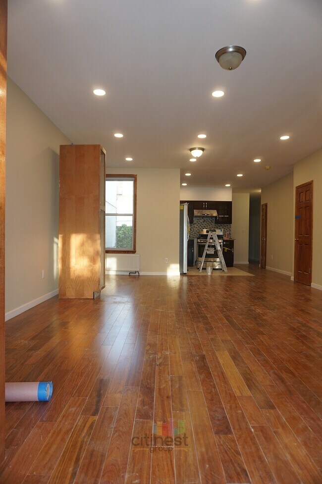 Building Photo - 97 Gelston Ave