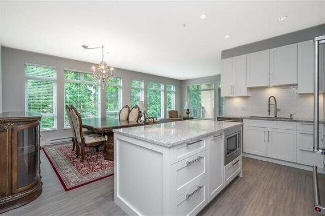 Photo du bâtiment - 1975-1154 154 St