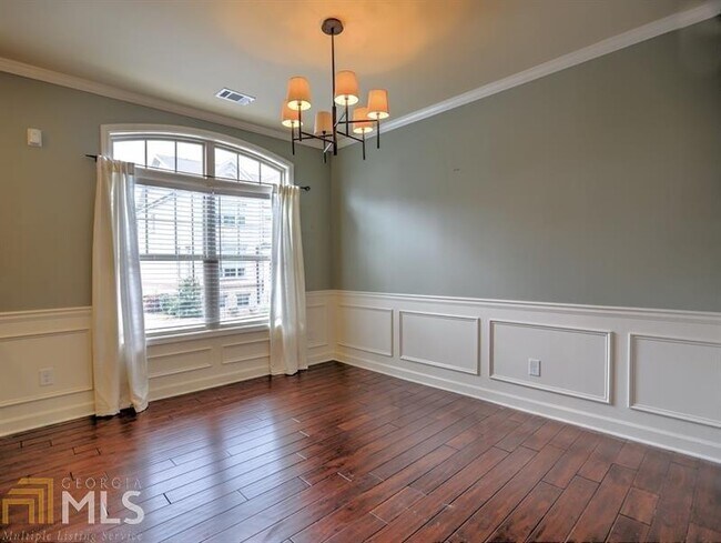 Building Photo - 1224 Lavista Cir NE