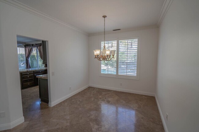 Building Photo - COMING SOON! 4 Bedroom Pool Home for Rent!