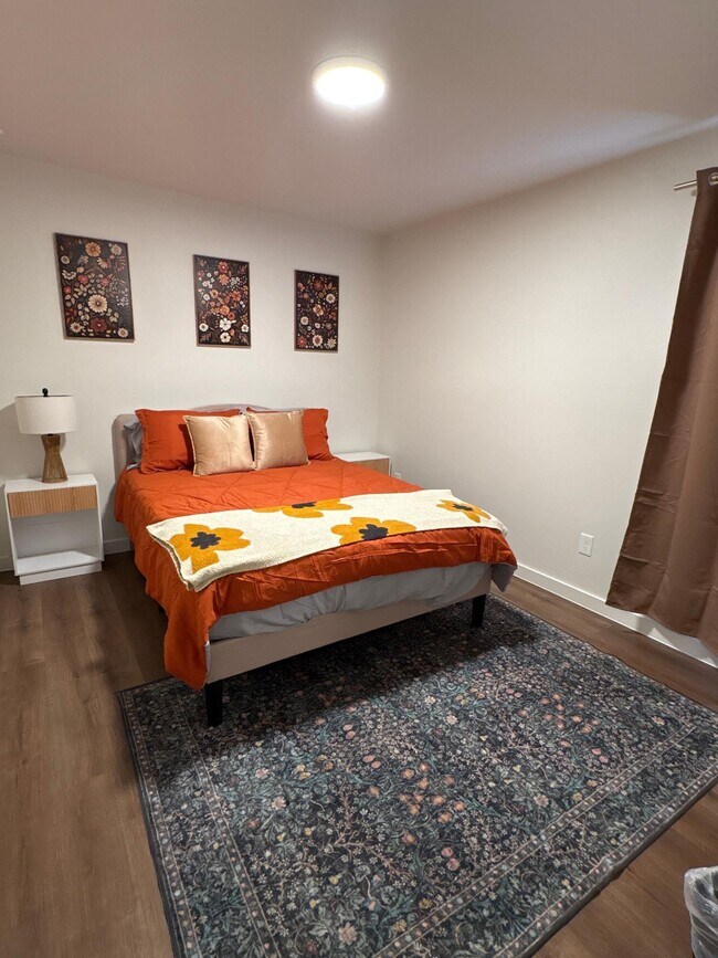 Foto del edificio - 2144 Langford Ave