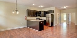 Interior Photo - Lighthouse Gardens