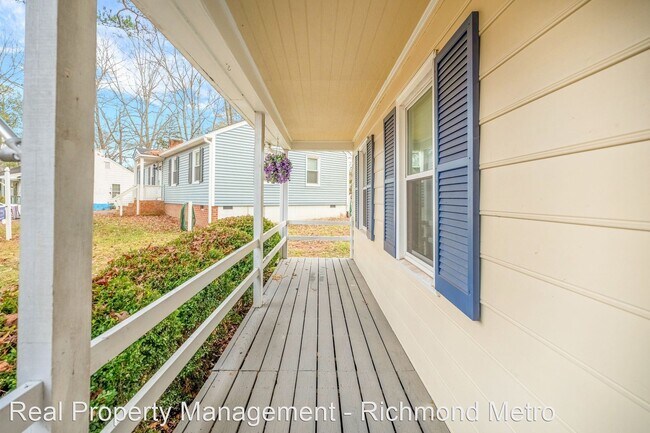 Foto del edificio - 3 br, 2 bath House - 8323 Outpost Circle