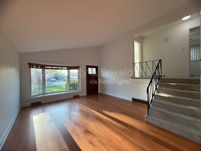 Foto del edificio - 2N278 Prairie Ave