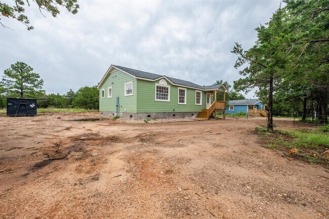 Building Photo - 251 Foothill Rd