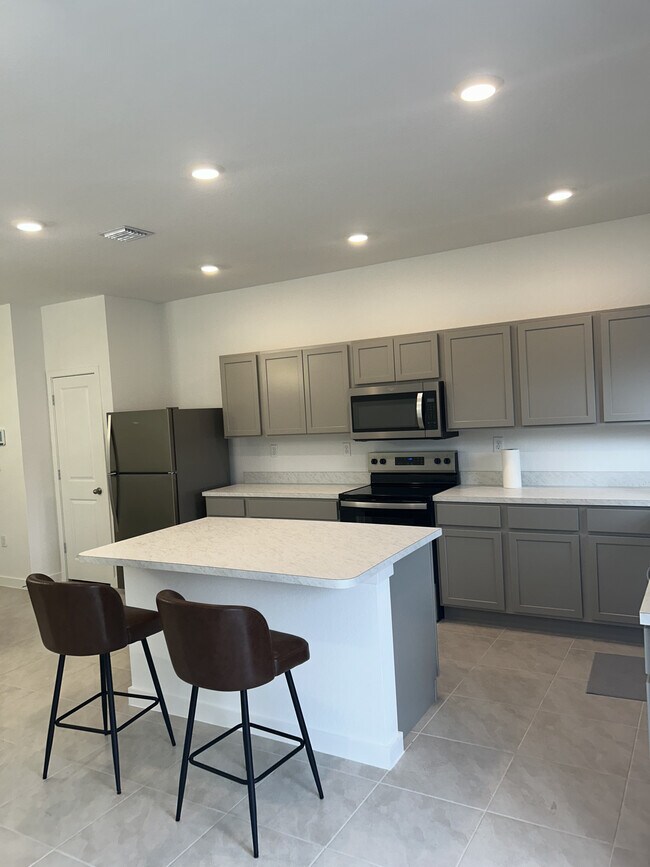 Foto del edificio - 876 NW 3rd Way