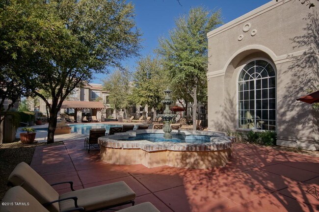 Building Photo - 1500 E Pusch Wilderness Dr