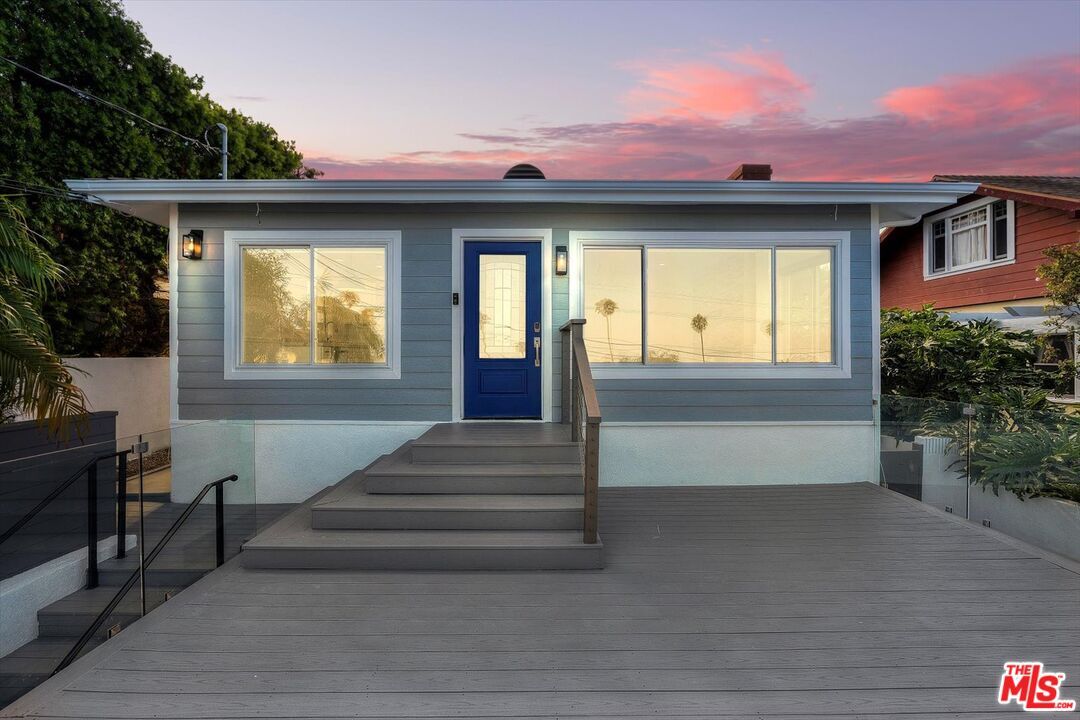 Foto principal - 3519 S Denison Ave