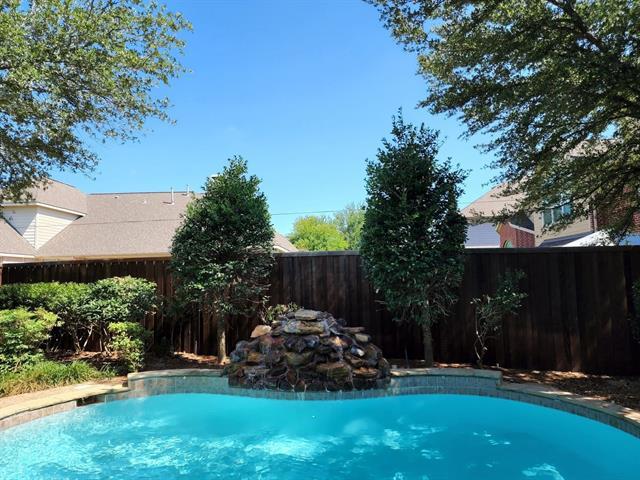 Foto del edificio - 2021 Country Brook Ln