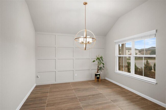 Foto del edificio - 17332 Gabbro Dr