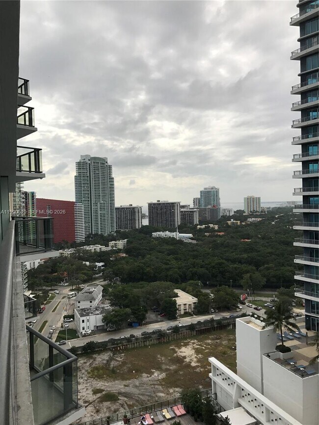 Building Photo - 1300 S Miami Ave