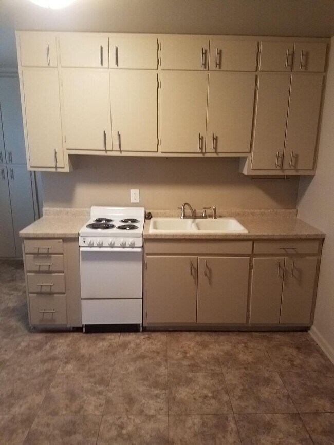 Foto del edificio - 203 N Bellevue Ave