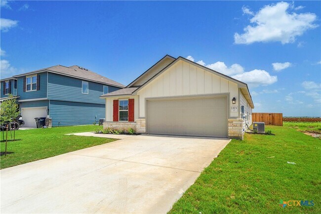 Building Photo - 1373 Kelly River St
