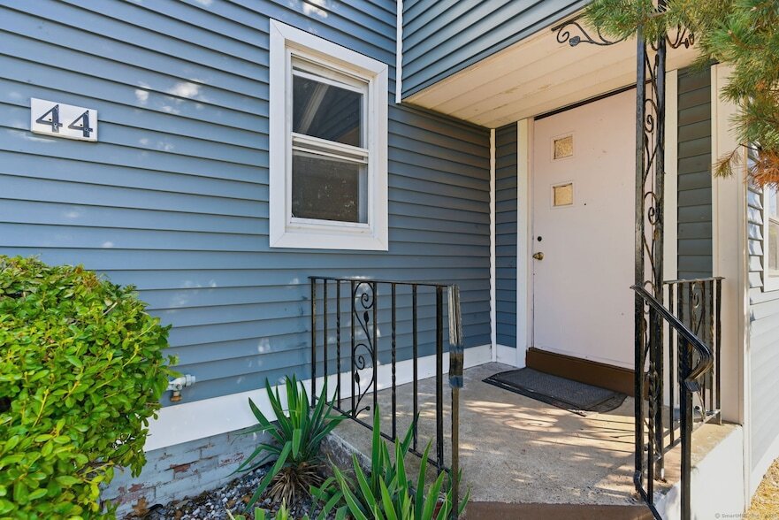 Foto principal - 44 E Cedar St