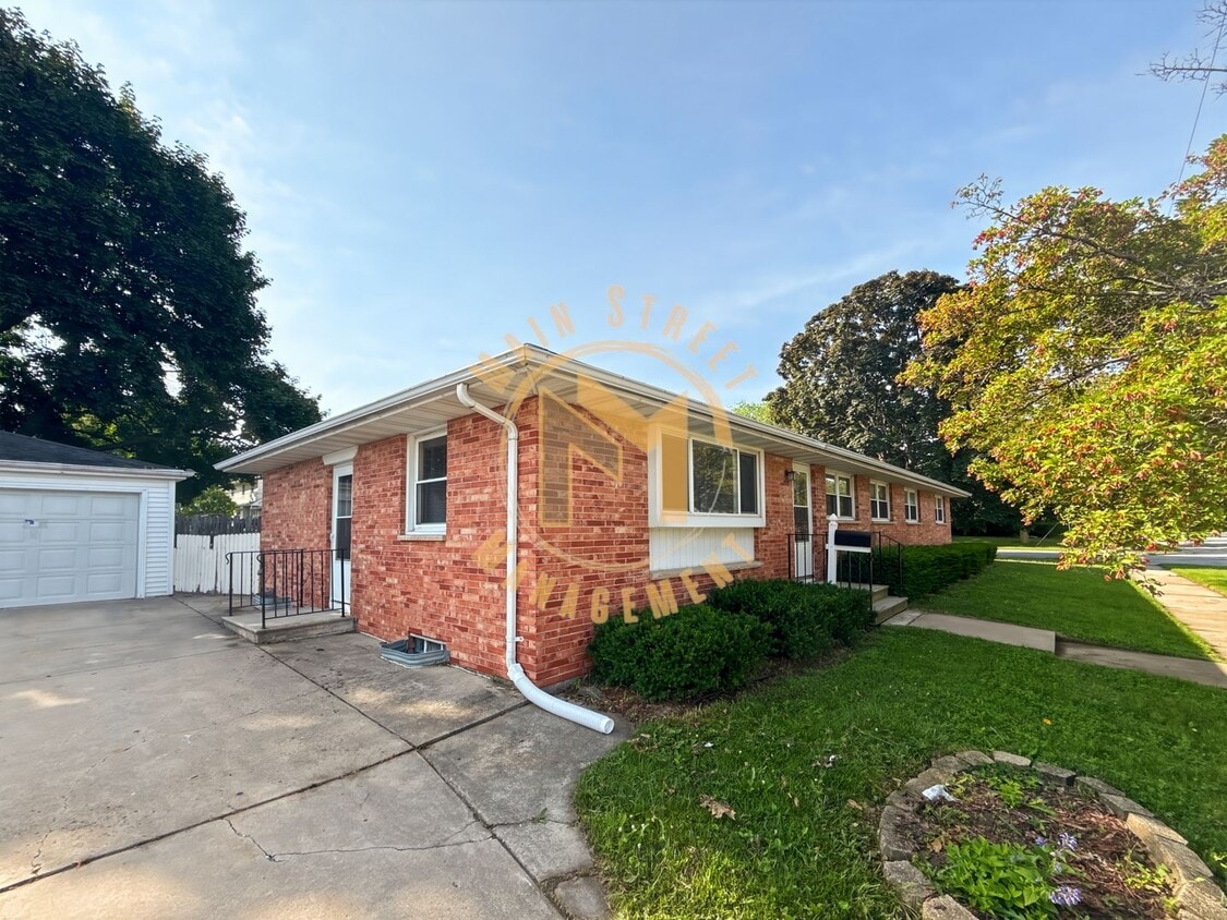 Primary Photo - 1313 St Agnes Dr