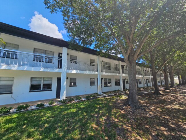 Foto del edificio - 3103 37th St N