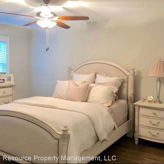 Building Photo - 2 br, 2 bath Apartment - 535 Forrest Avenue