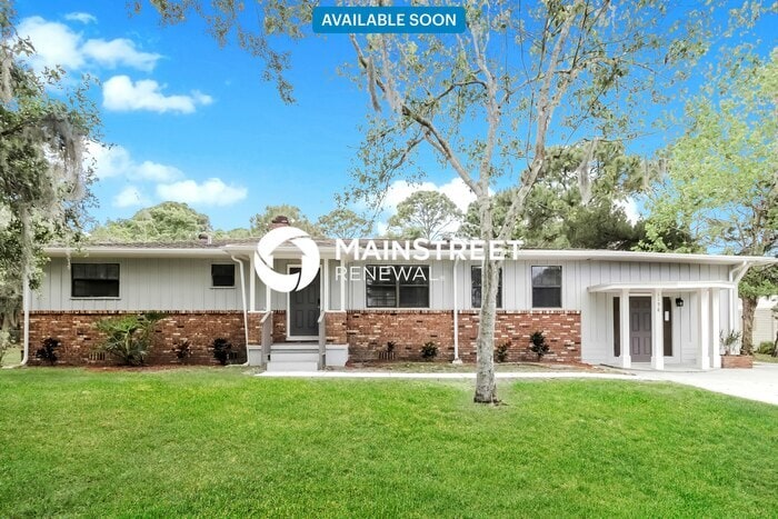 Primary Photo - 1198 S Golf Lake Dr