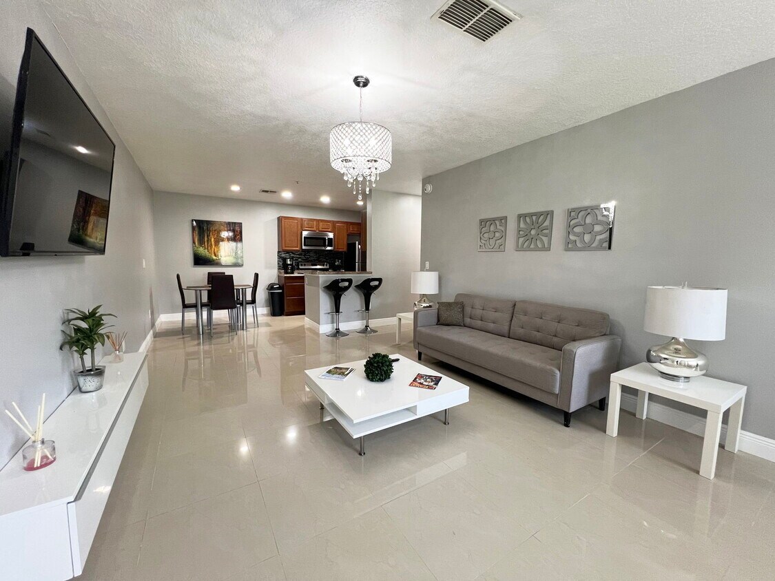 Foto principal - 4324 S Kirkman Rd