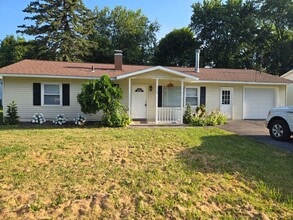Building Photo - 118 Barclay Rd