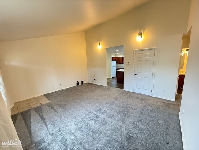 Building Photo - West Valley Rental – 2 Bed, 2 Bath, Large Living Area