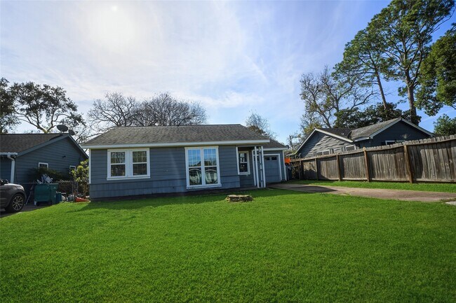 Foto del edificio - 1015 Prune St