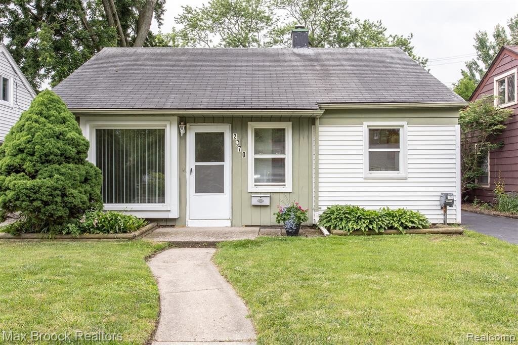 2070 Annabelle St, Ferndale, MI 48220 House for Rent in Ferndale, MI
