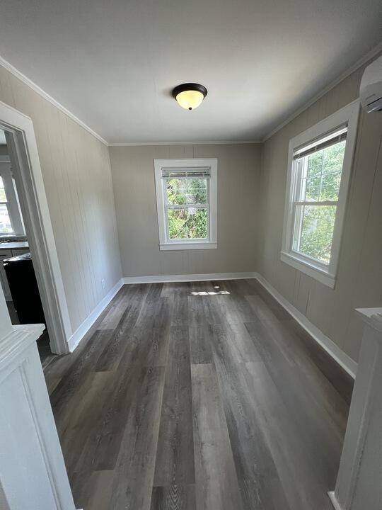 Building Photo - 327 Meridian Ave