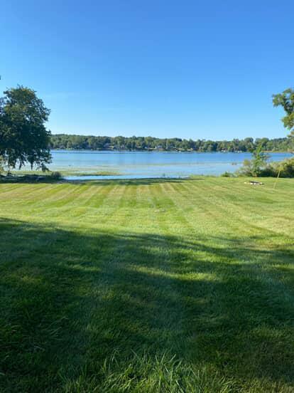 Foto del edificio - 11285 E Pleasant Lake Rd