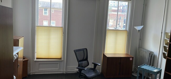 Building Photo - 313 N Tioga St