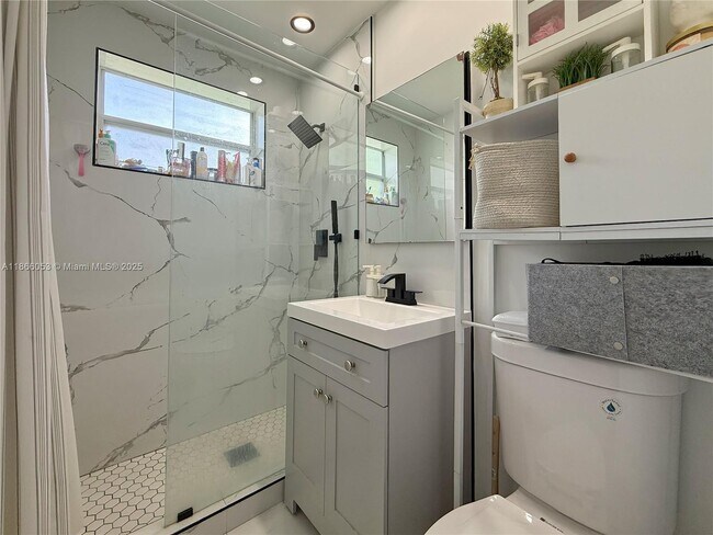 Foto del edificio - 3121 SW 25th Ter