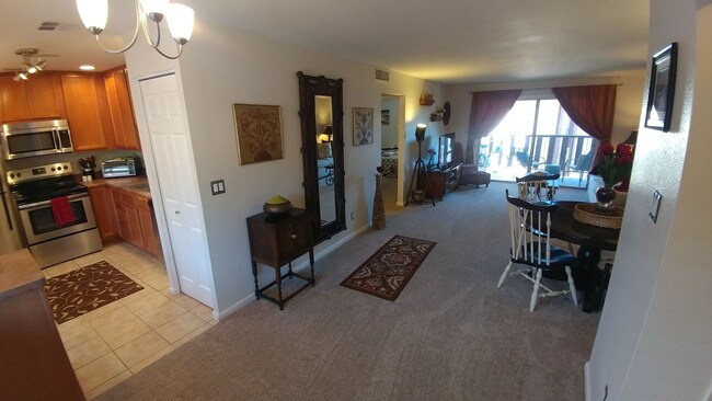 Building Photo - Scottsdale Park Place Condominium