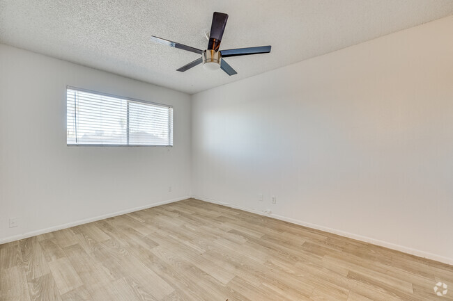 2HAB, 1BA - 900 ft² - Segundo dormitorio - Lyndon Lane