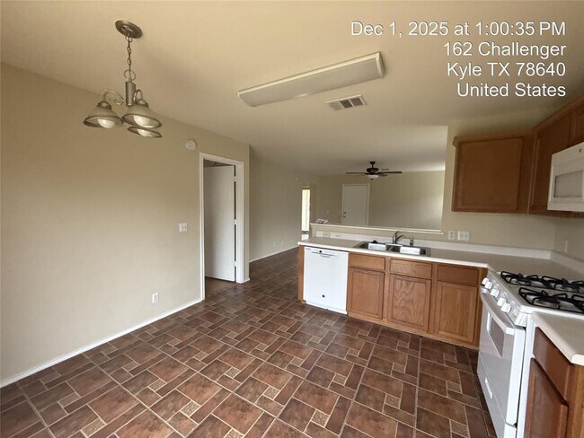 Foto del edificio - 152 Challenger