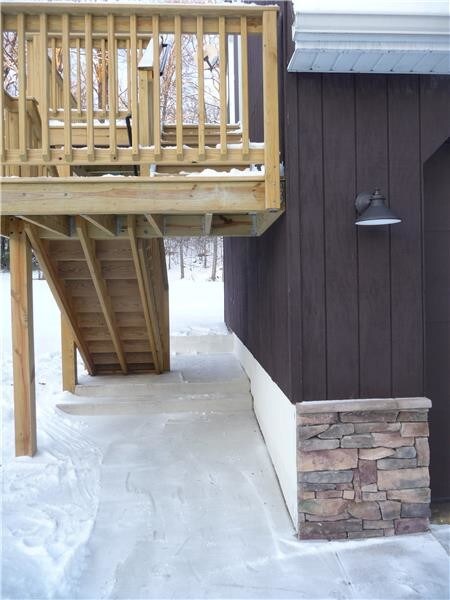 Foto del edificio - 393 Laurel Ln