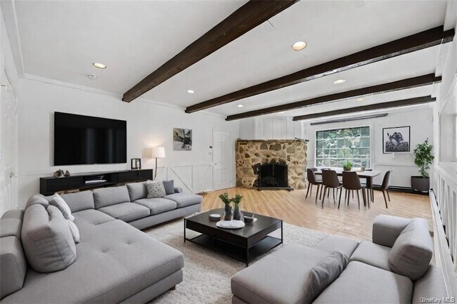 Foto del edificio - 395 Ardsley Road