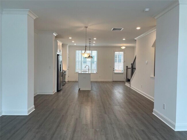 Building Photo - 3243 Bartee Walk