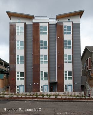 Primary Photo - 422 11th Ave