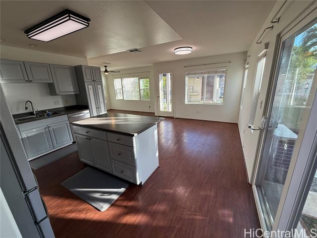 Building Photo - 91-6627-6627 Kapolei Pkwy