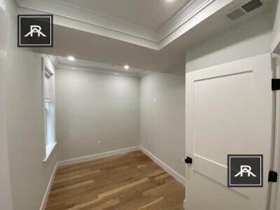 Building Photo - 1 bedroom in Boston MA 02114