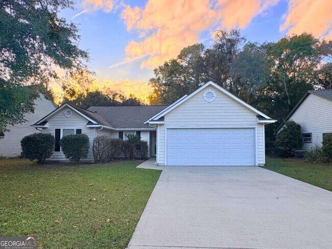 Foto del edificio - 601 McIntosh Dr