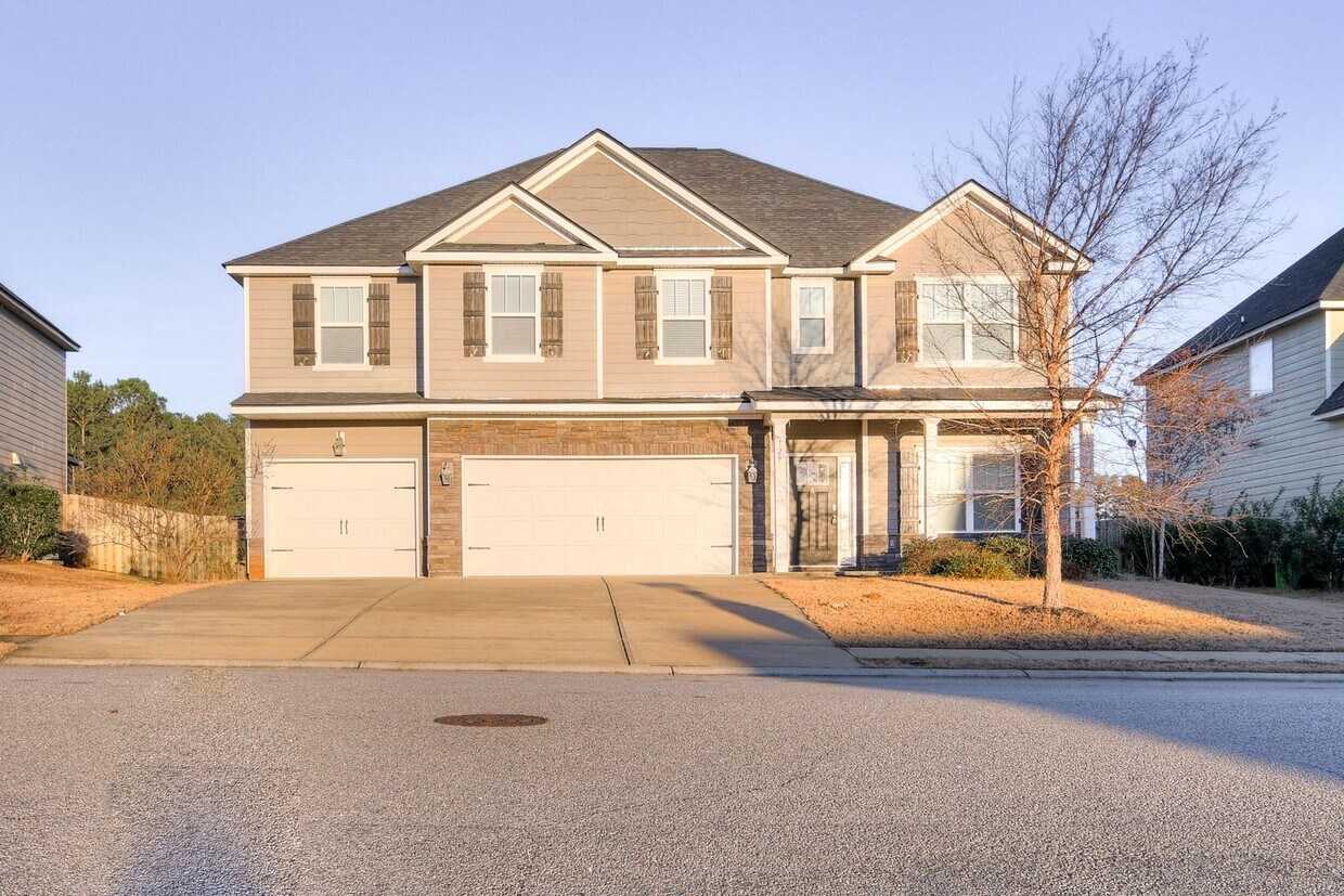 Foto principal - Large House in Grovetown!