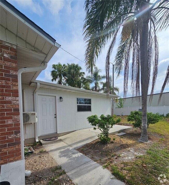 Building Photo - 4415 Galloway Ln