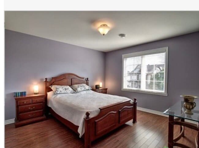 Building Photo - 310 Rue Jean-Claude-Tremblay