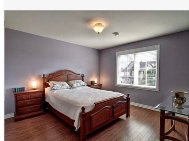 Photo du bâtiment - 310 Rue Jean-Claude-Tremblay