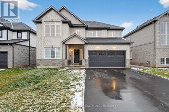 Building Photo - 115 Westcott Rd