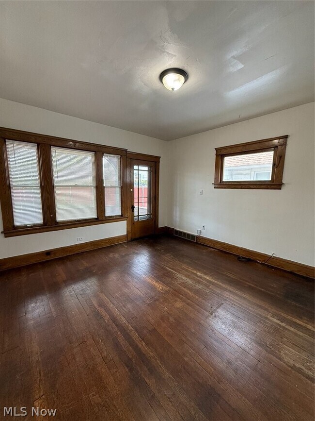 Foto del edificio - 1220 E 176th St